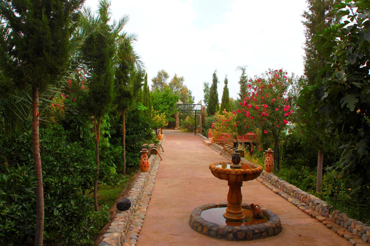 Kasbah Tiriguioute Hotel Skoura Exterior photo
